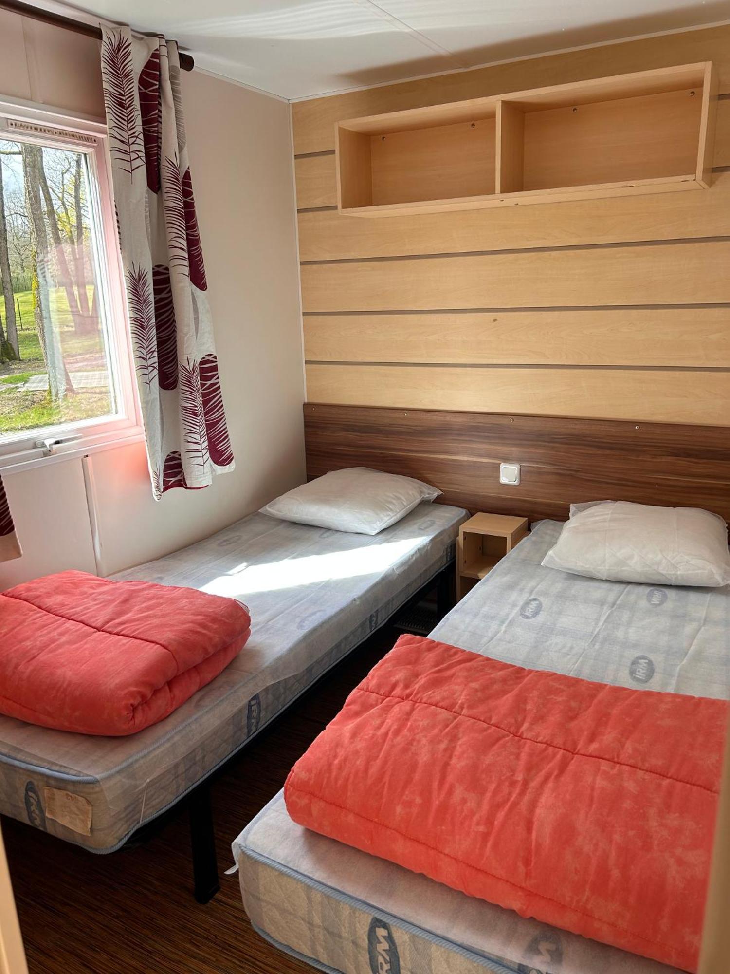 Camping Les Petites Minaudieres Coussay-les-Bois Zimmer foto